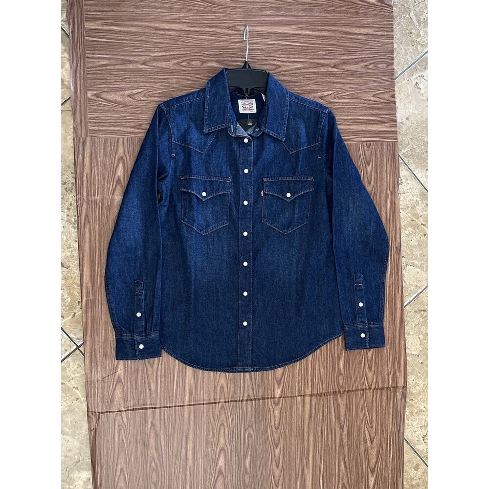 Levi's Women's Long Sleeve The Ultimate Western Button Down Shirt Color Blue